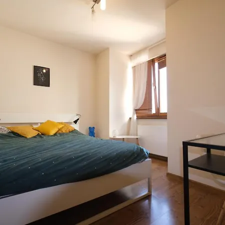 Przystan Dolnych Mlynow Lägenhet